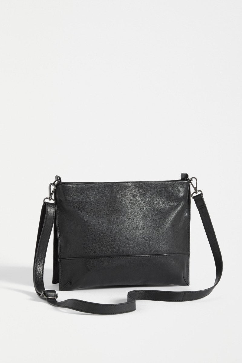 Dionn Crossbody . Black