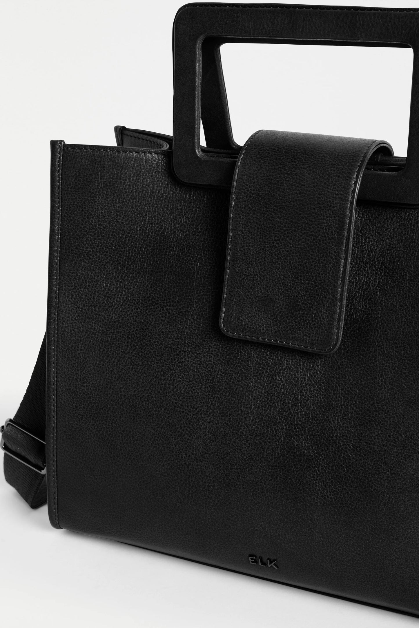 Faya Shopper . Black