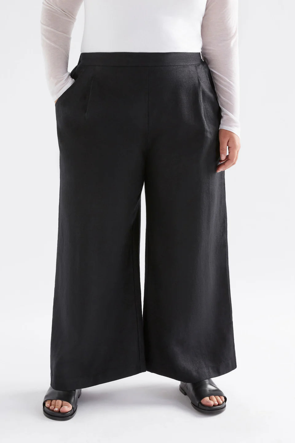 Ilona Linen Pant . Black