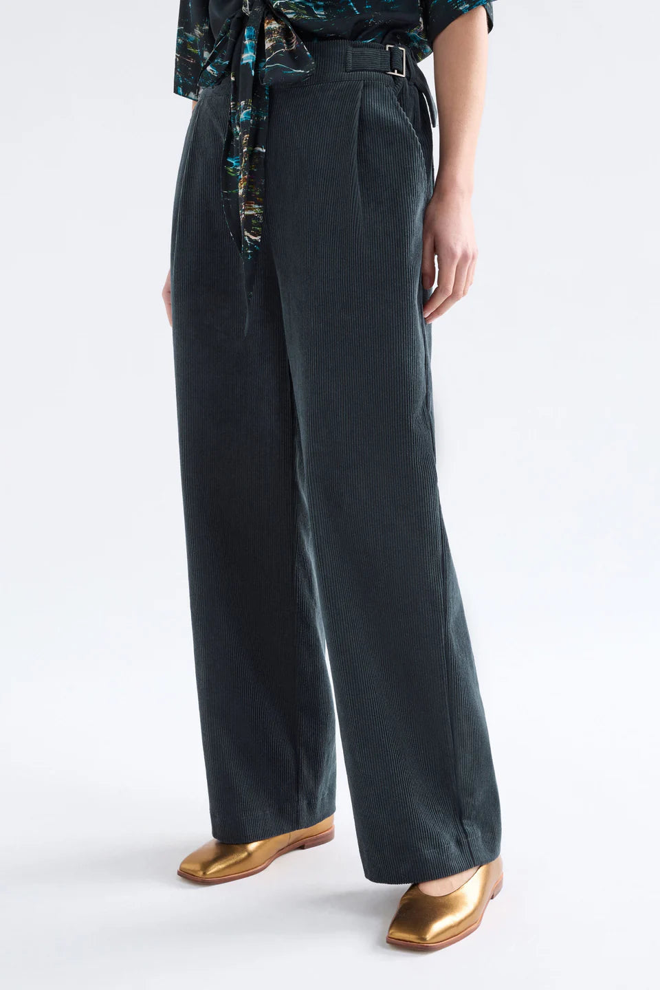 Noemi Cord Pant . Carbon