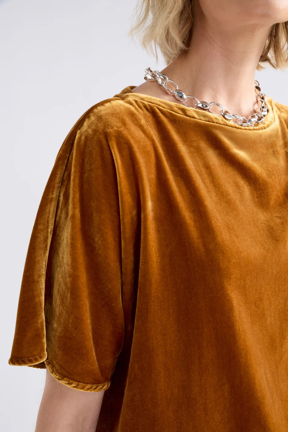 Velvet Golden Soft Top