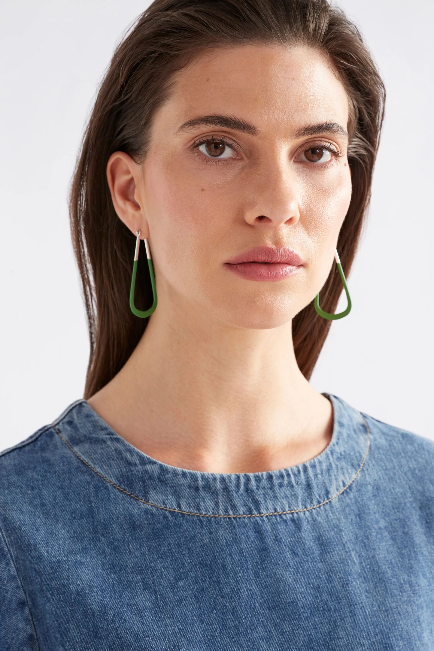 Earrings . Kuulo Hoop