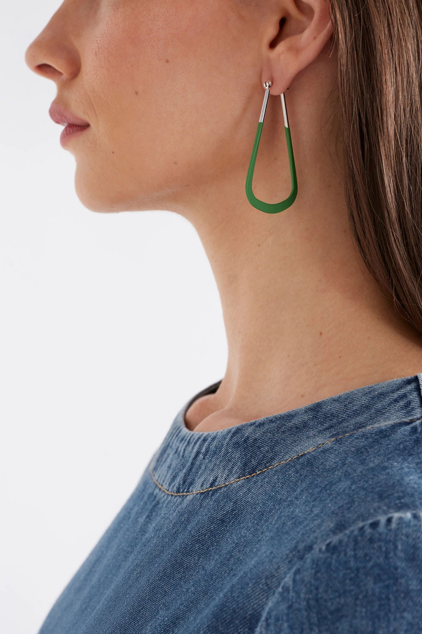 Earrings . Kuulo Hoop