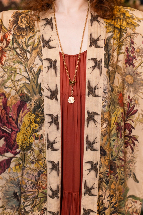 Opera Kimono . Golden Hour