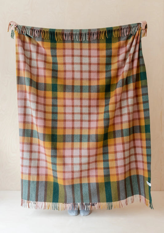 Recycled Wool Blanket . Green Gingham Check
