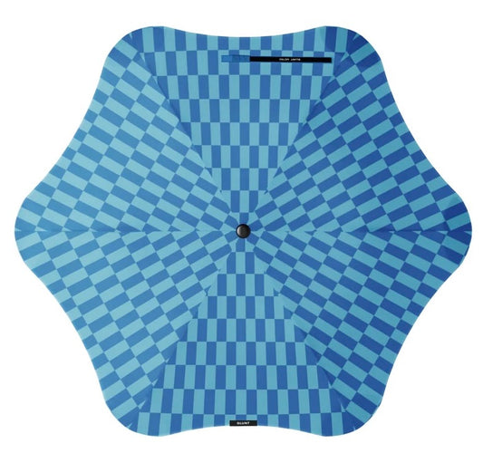 Blunt Metro . Baseline Blue . Limited Edition