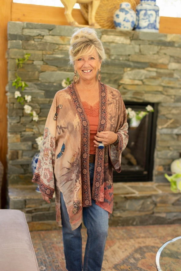 Duster Kimono . The Storyteller