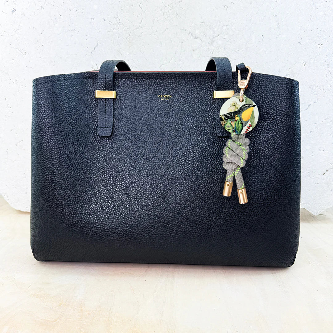 Keyring . Native Birds Parrots Grey