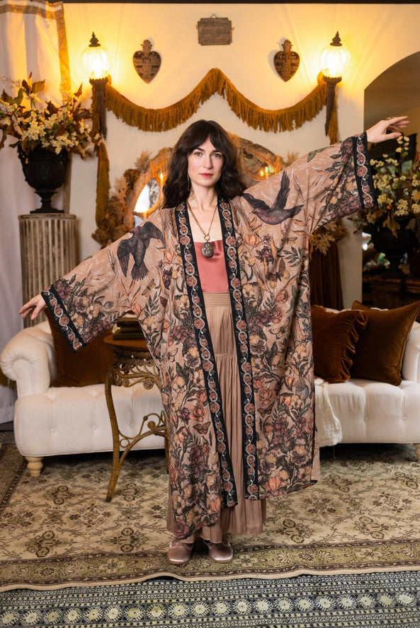 Opera Duster Kimono Robe . Momento .