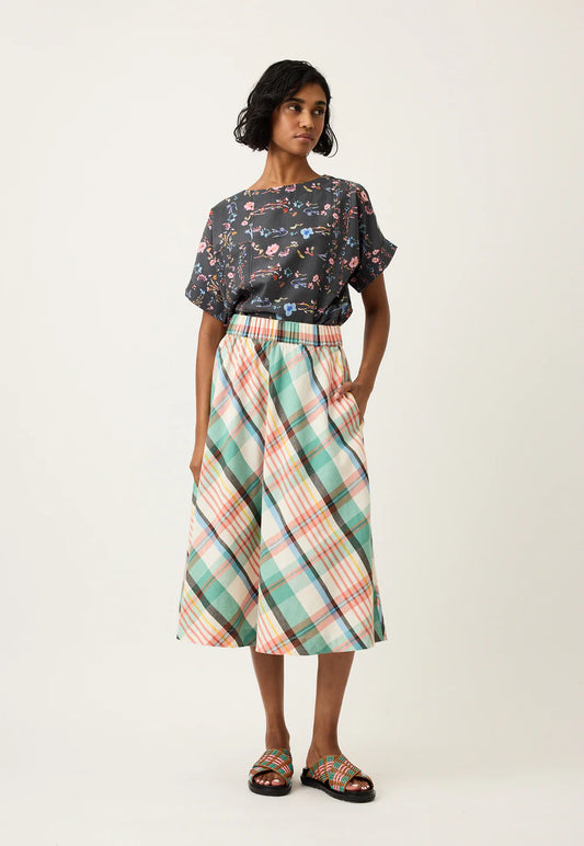 Wave Skirt . Summer Check