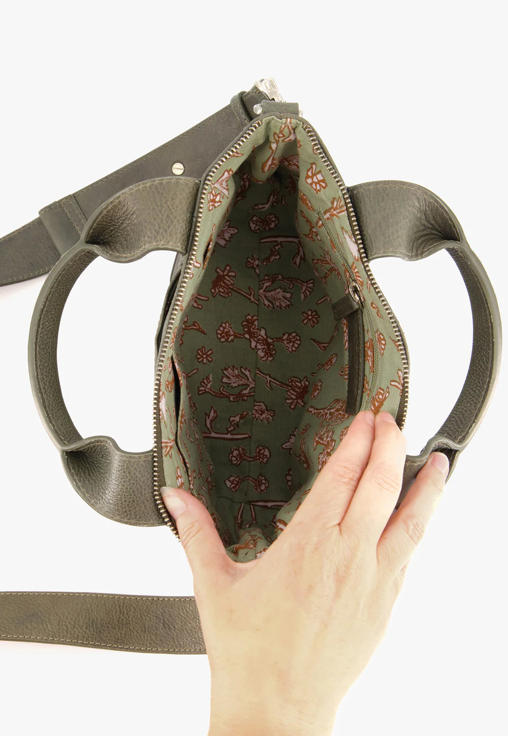 Issa Crossbody . Agave