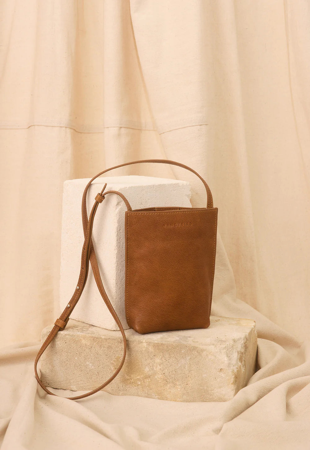 Louanne Pouch . Ochre