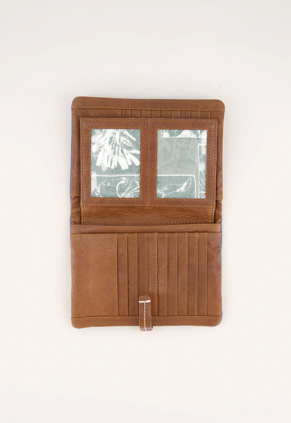 Bedford Wallet . Mineral