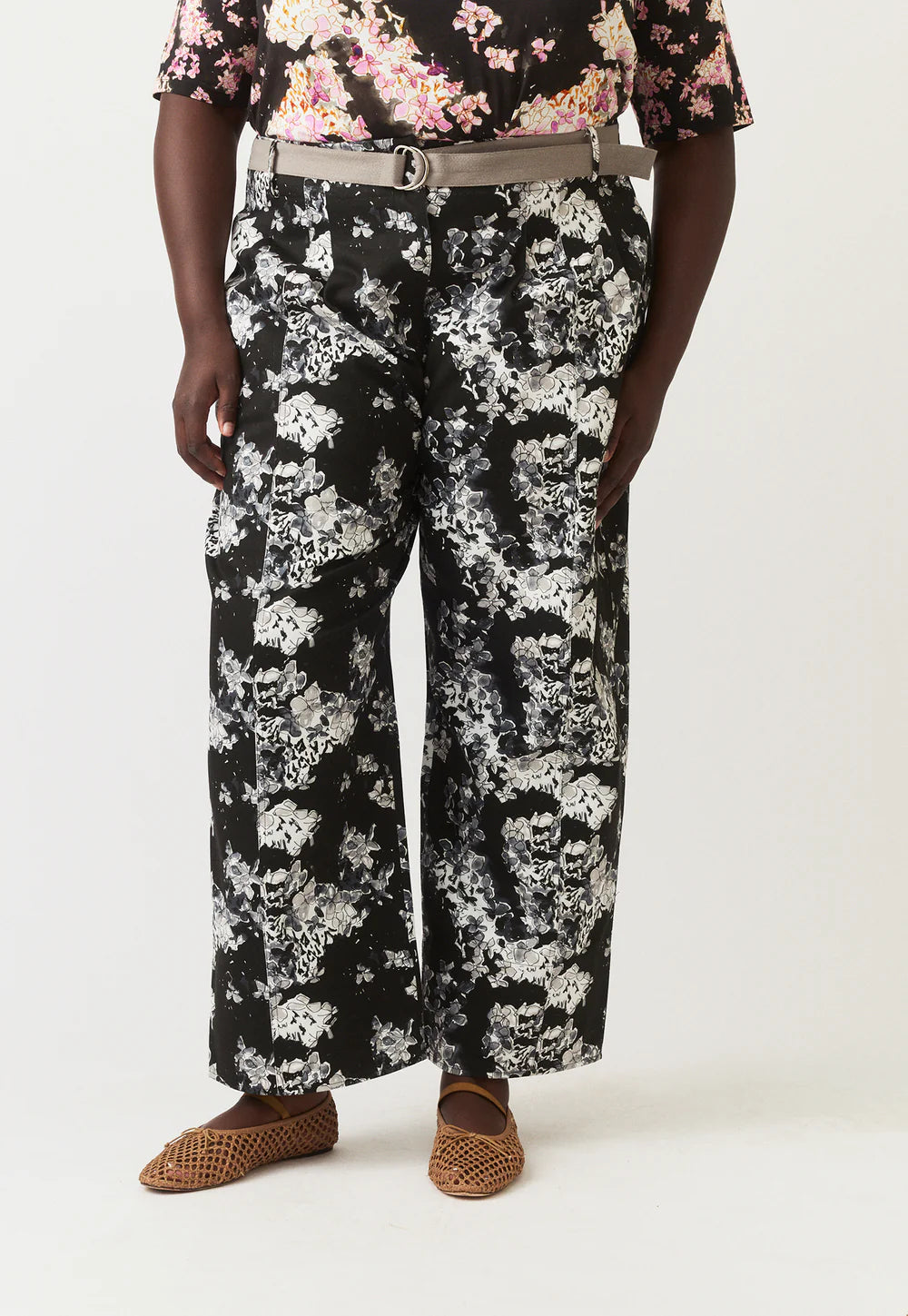Bodhi Wide Leg Pant . Hydrangea Greyscale