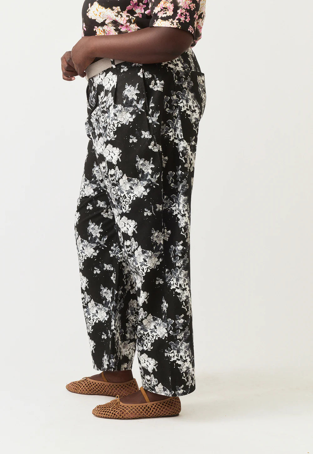 Bodhi Wide Leg Pant . Hydrangea Greyscale