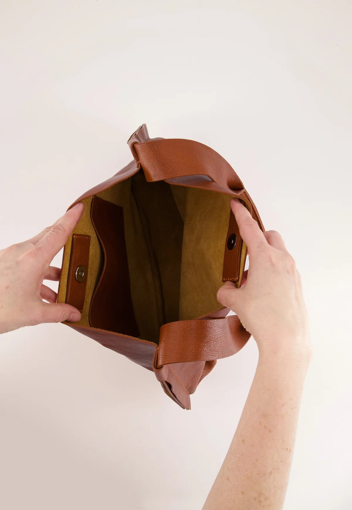 Burton Bag . Bombay Brown