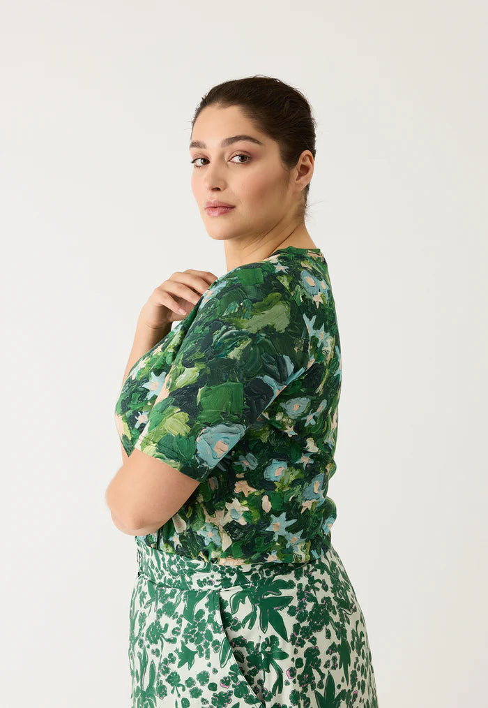 Grace Tee . Garden