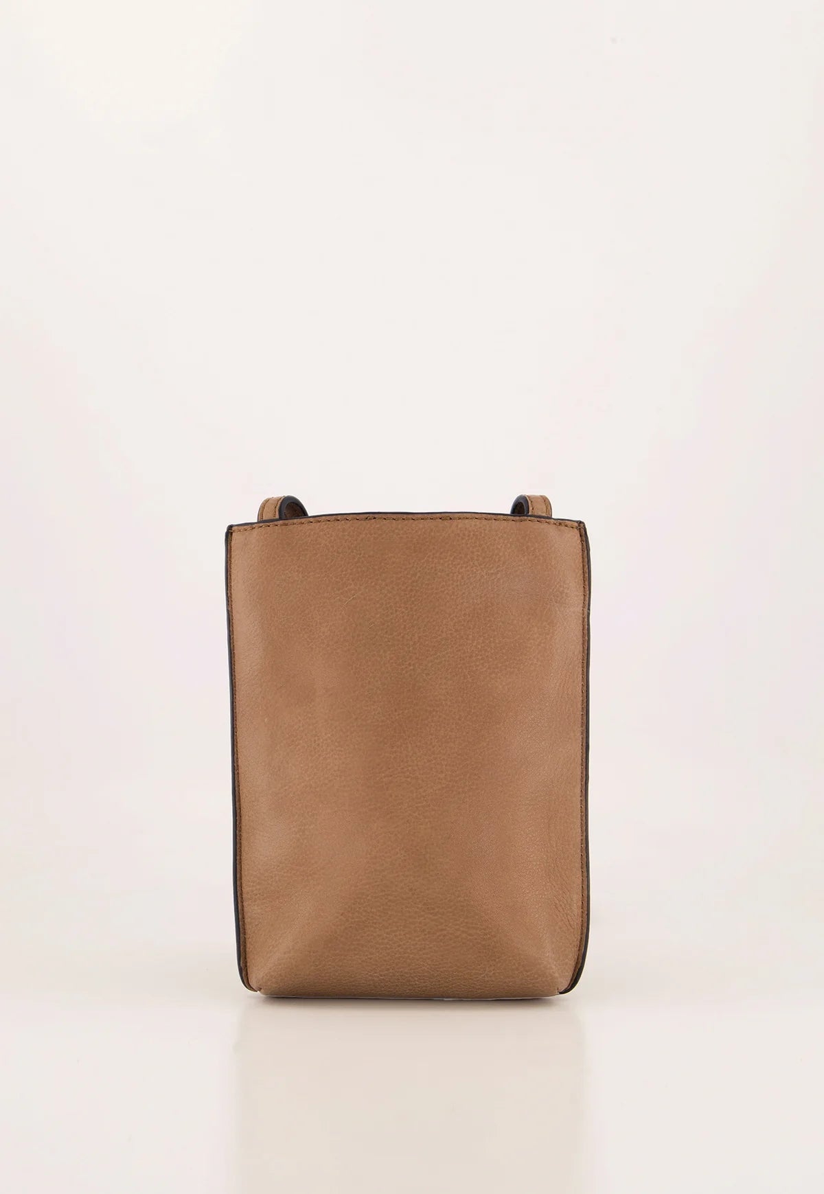 Louanne Pouch . Stone