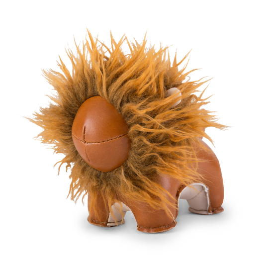 Paperweight . Lion