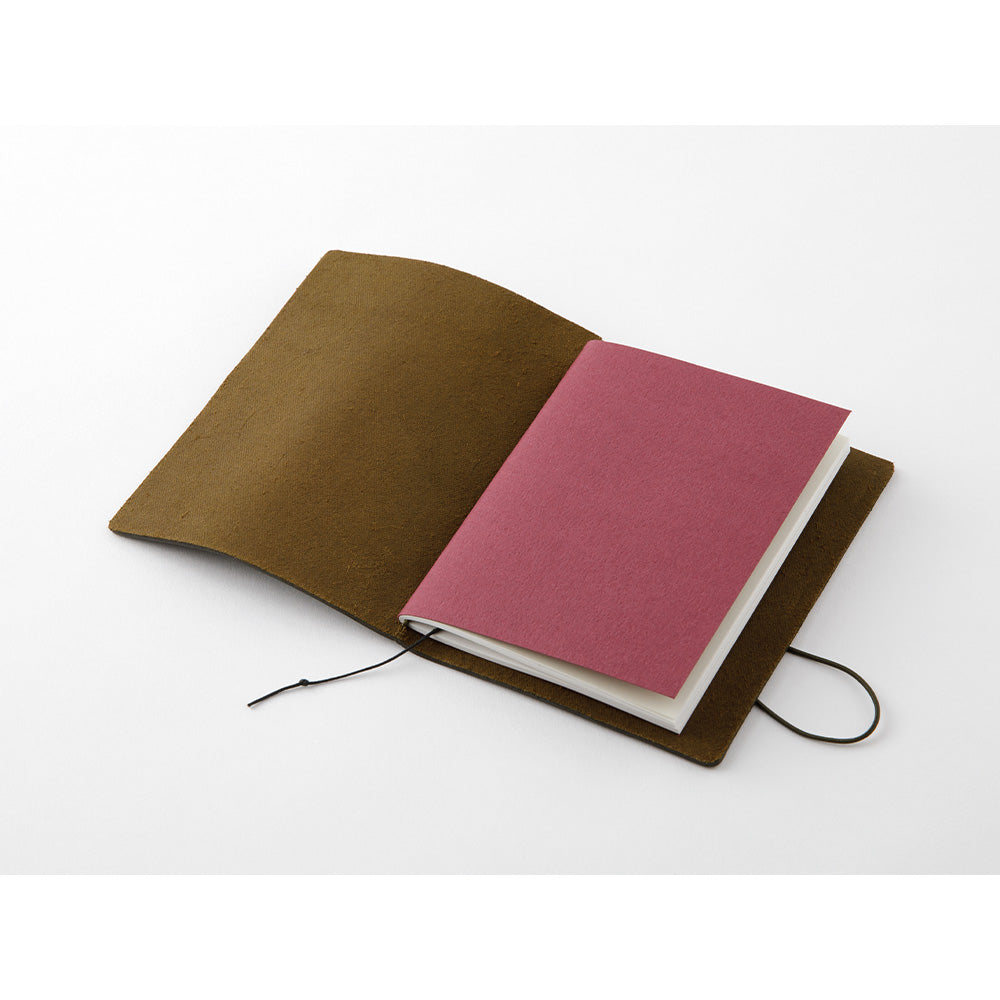 Traveler's Notebook . Passport size . Olive