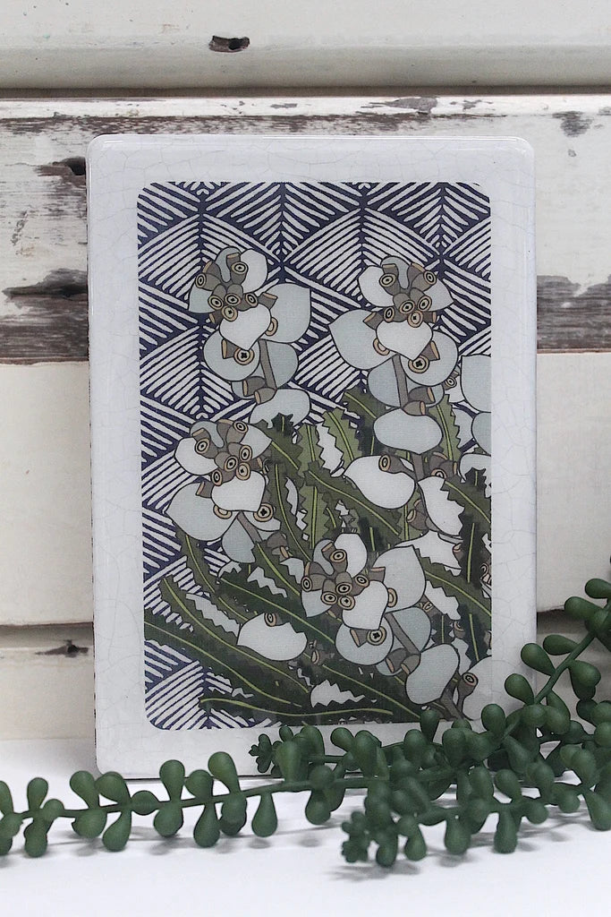 Medi Woodblock . Silver Dollar + Wild Leaves