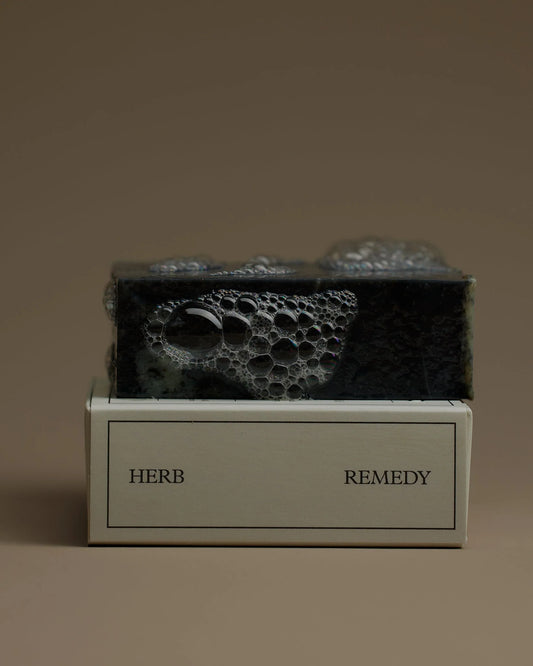 Eucalyptus with Activated Coconut Charcoal