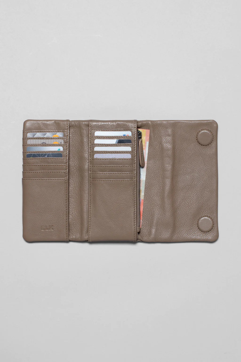 Jalmara Wallet . Mushroom