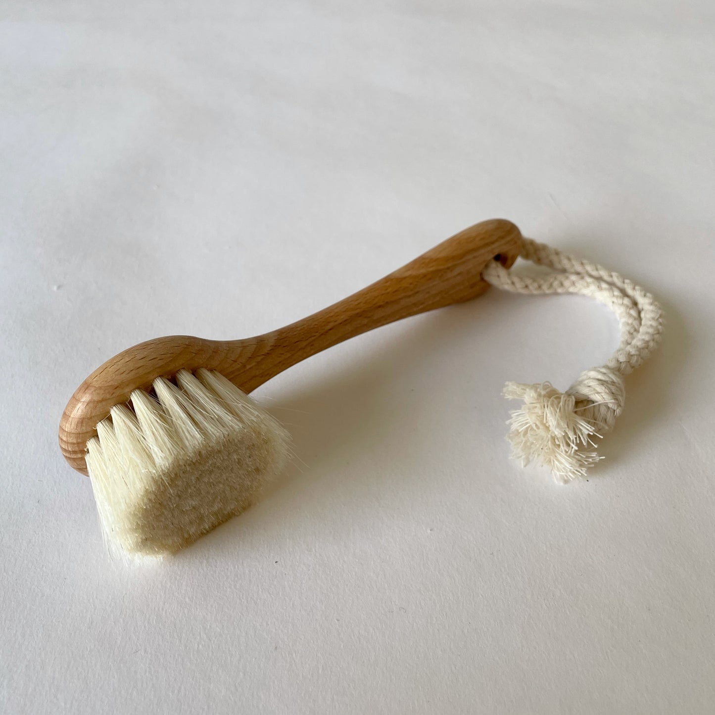 Facial Brush with Handle